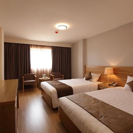 Minh Tam Hotel & Spa 3/2 Hô Chi Minh-Ville Extérieur photo