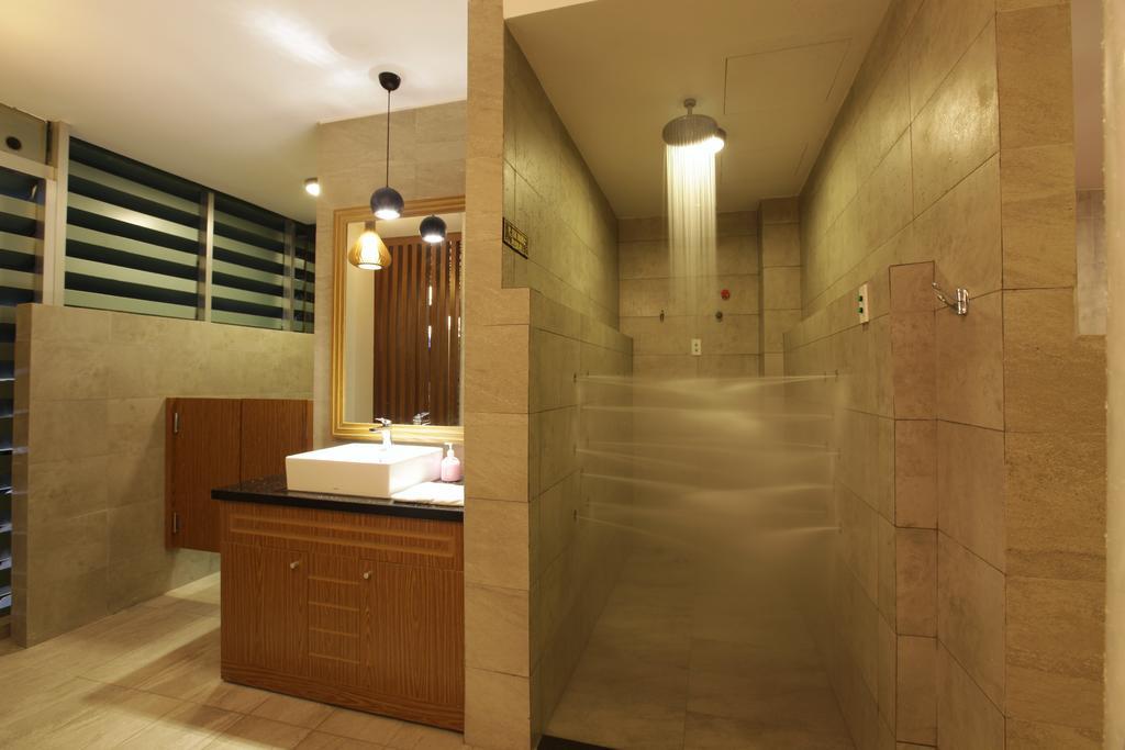 Minh Tam Hotel & Spa 3/2 Hô Chi Minh-Ville Extérieur photo