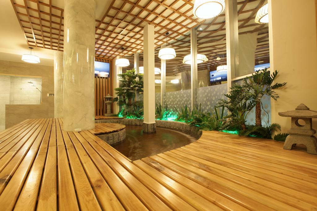 Minh Tam Hotel & Spa 3/2 Hô Chi Minh-Ville Extérieur photo