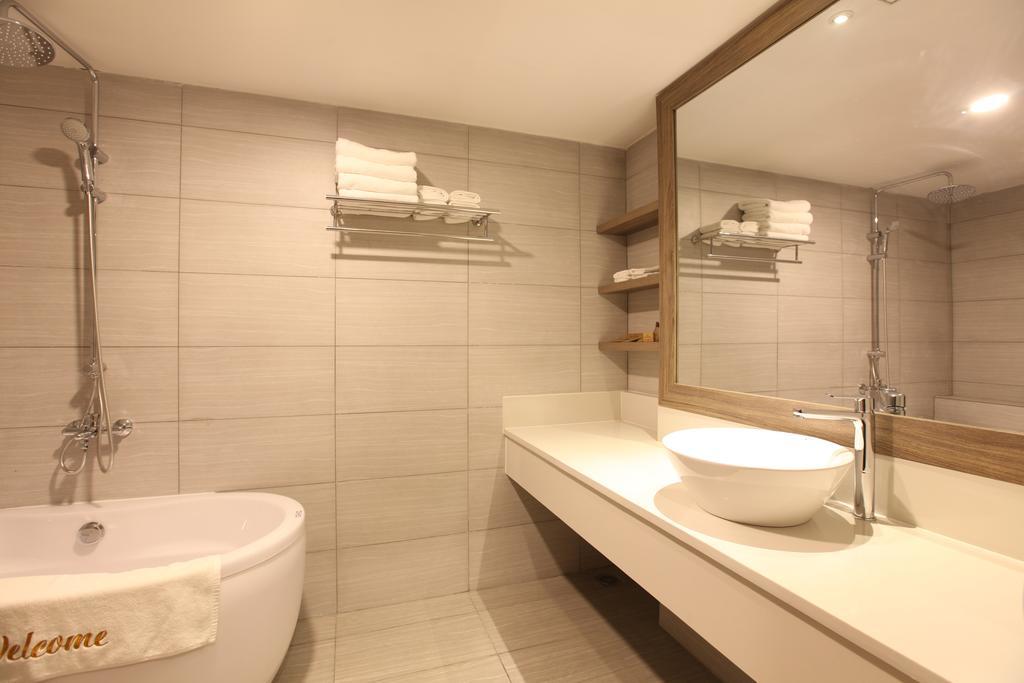 Minh Tam Hotel & Spa 3/2 Hô Chi Minh-Ville Extérieur photo